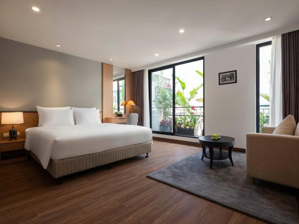 BÁN TÒA KHÁCH SẠN TRẦN THÁI TÔNG - 137M² x 8 TẦNG - MT 8M - DÒNG TIỀN 180TR/TH - 70 TỶ - Ảnh 2